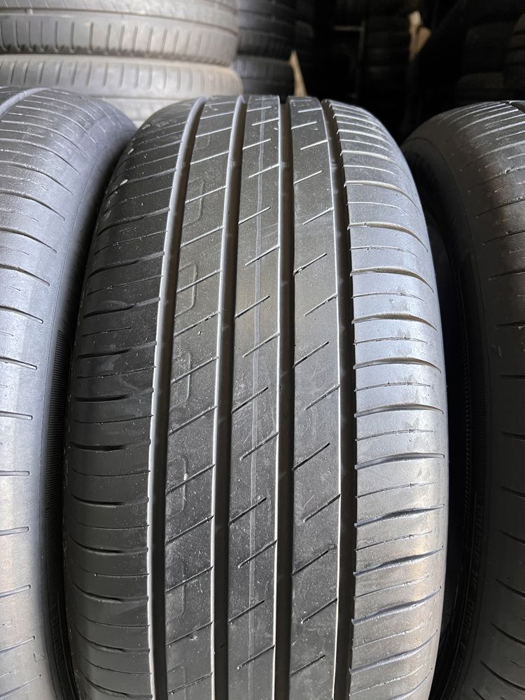 4 anvelope vara 215/55/17 , GoodYear , DOT 2019 , 6.7 mm !