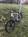 Vand bicicleta Giant Revel