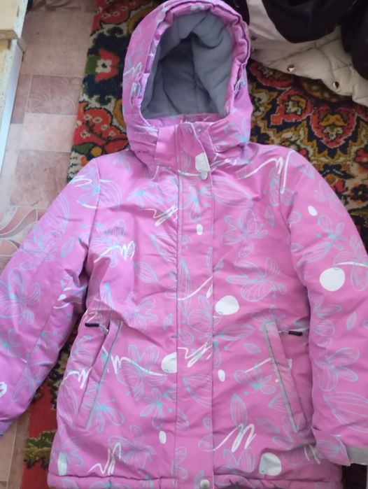 Продам теплую куртку со штанами