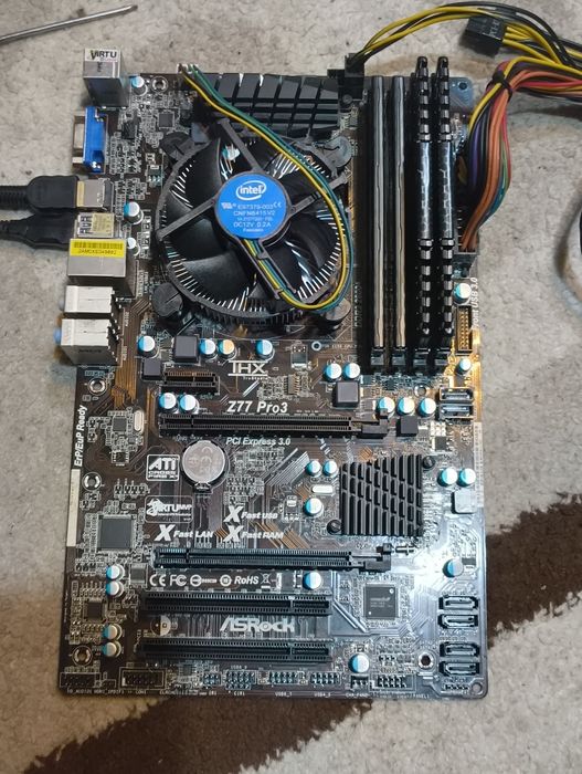 Дъно asrock Z77 pro 3