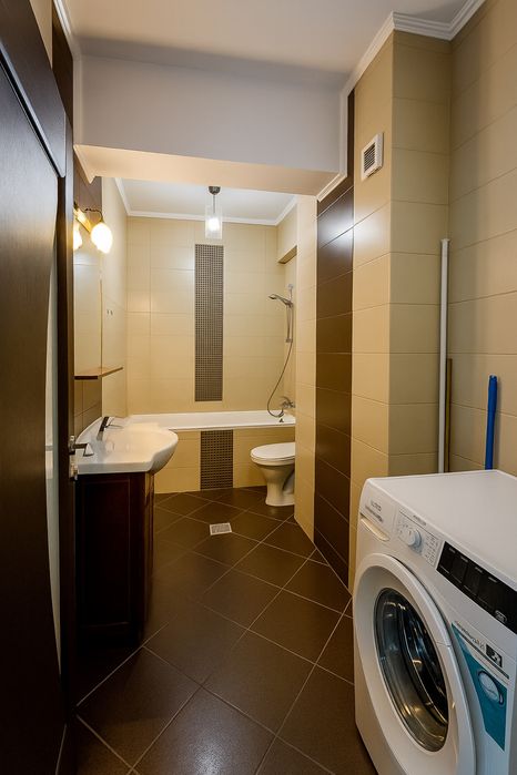 Inchiriez apartament 2 camere