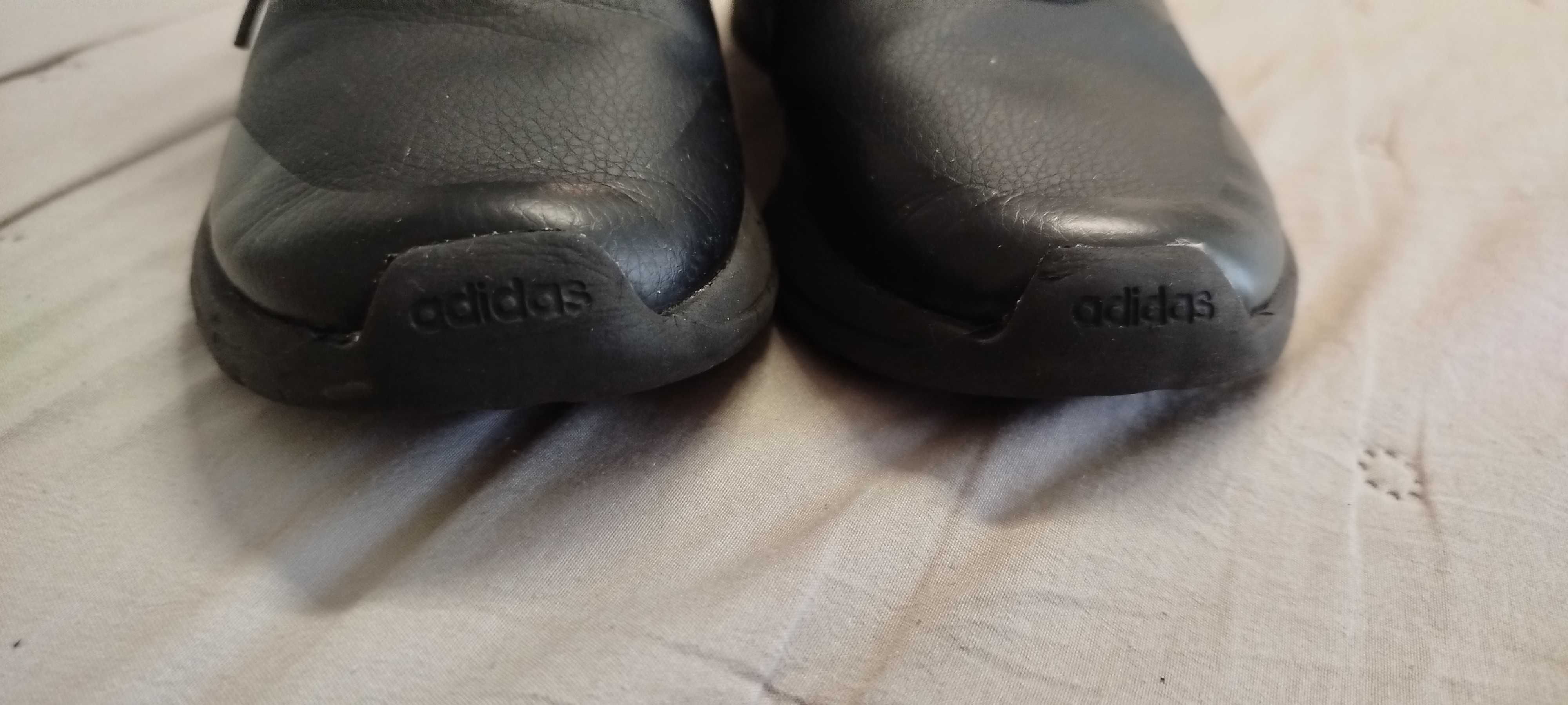 Оригинални кожени маратонки Adidas