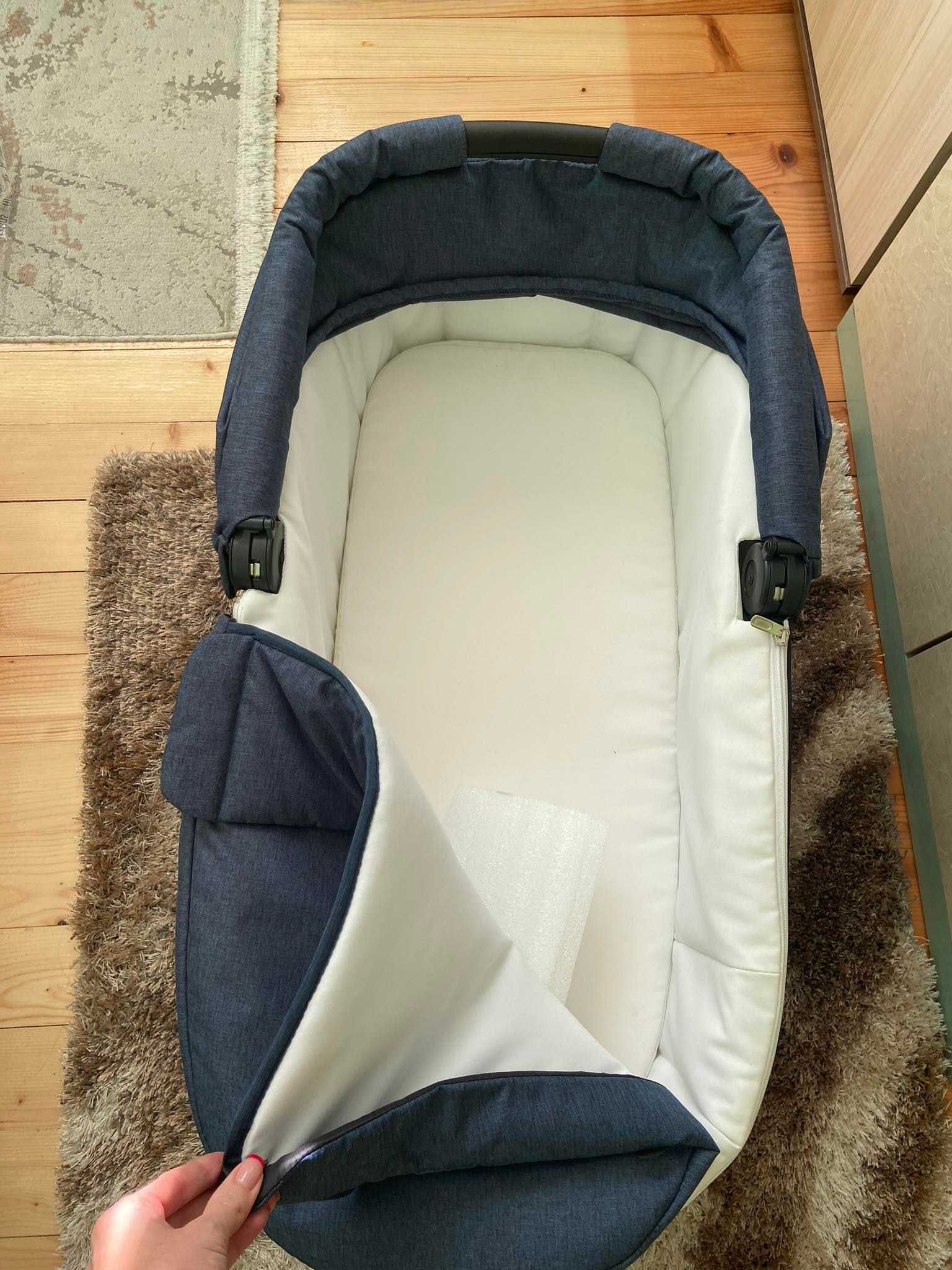 Peg Perego FUTURA MODULAR 3в1 - Комбинирана детска количка