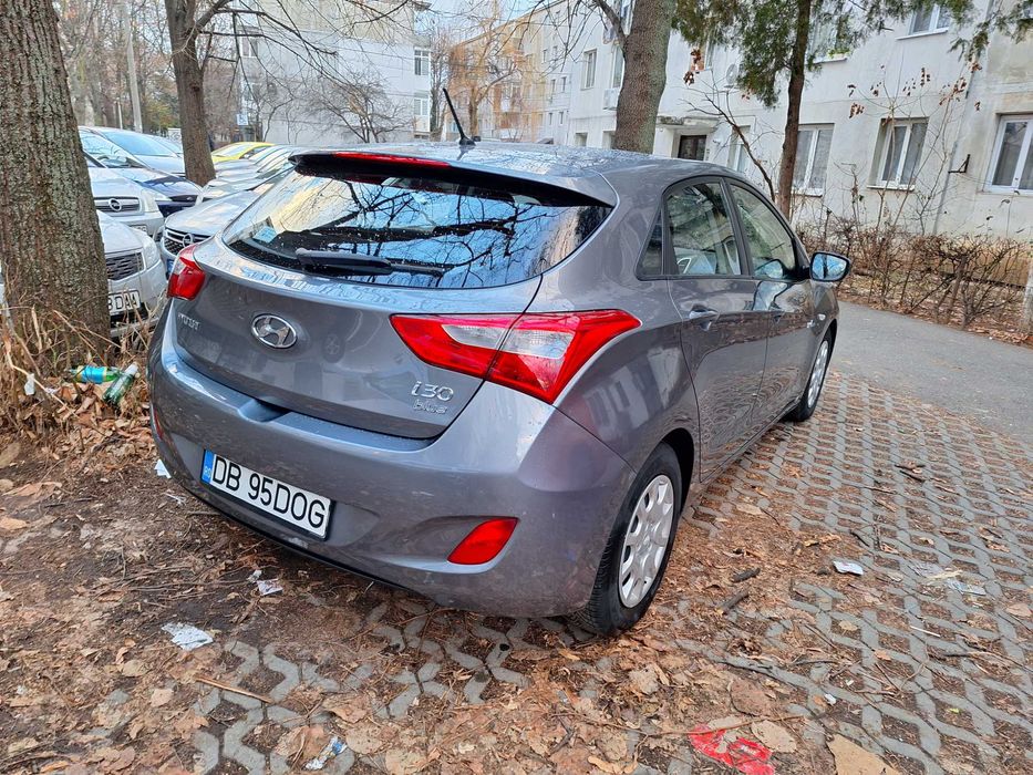 Hiundai i30 hatchback 1.6 diesel distributie pe lant ,blue eficienci