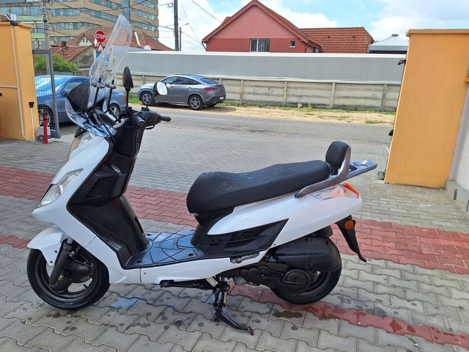 Scuter Kymco Dink 125