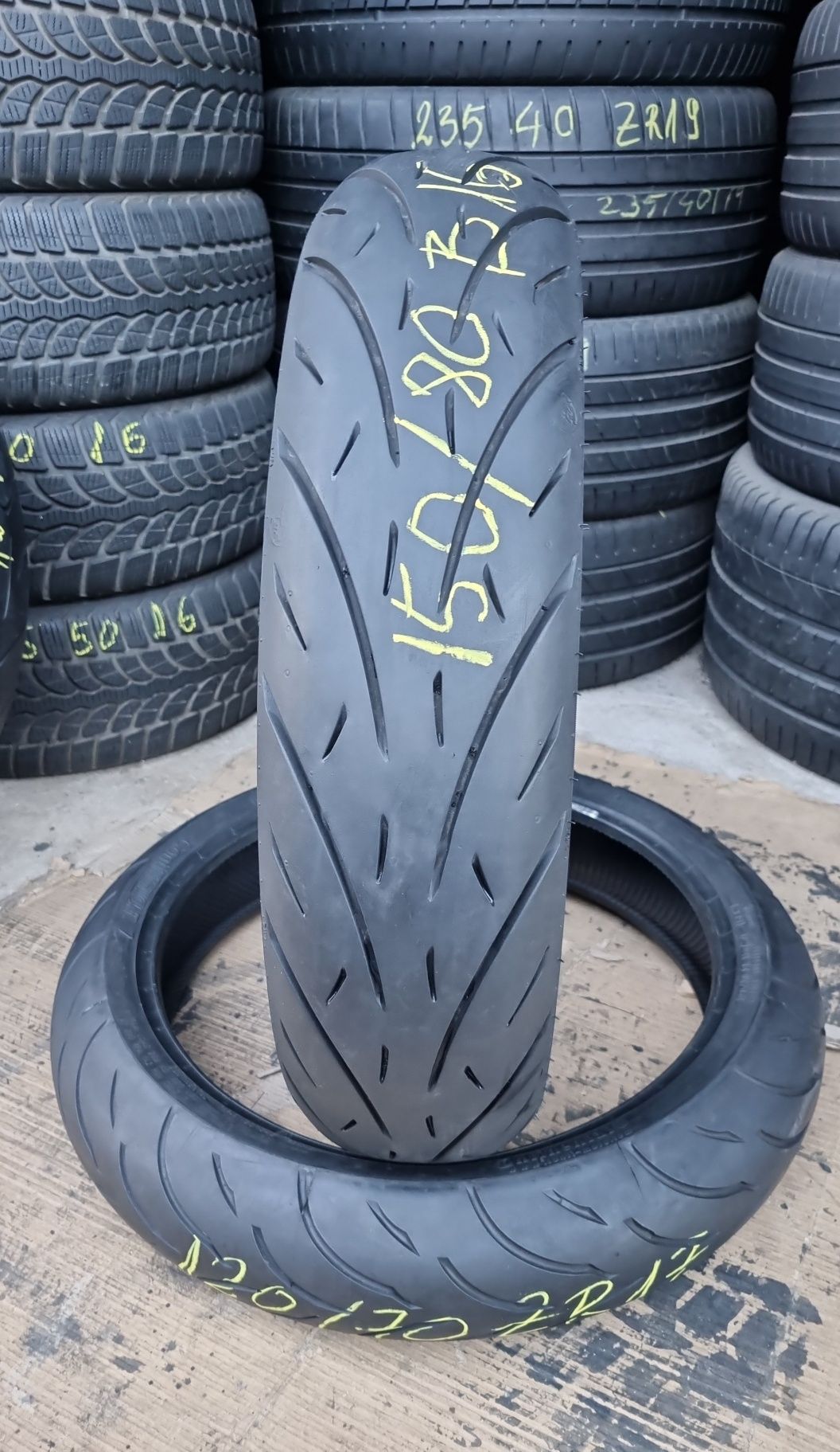 Anvelopa Moto METZELER 150/80 B16 aproape NOUĂ  DOT1922.