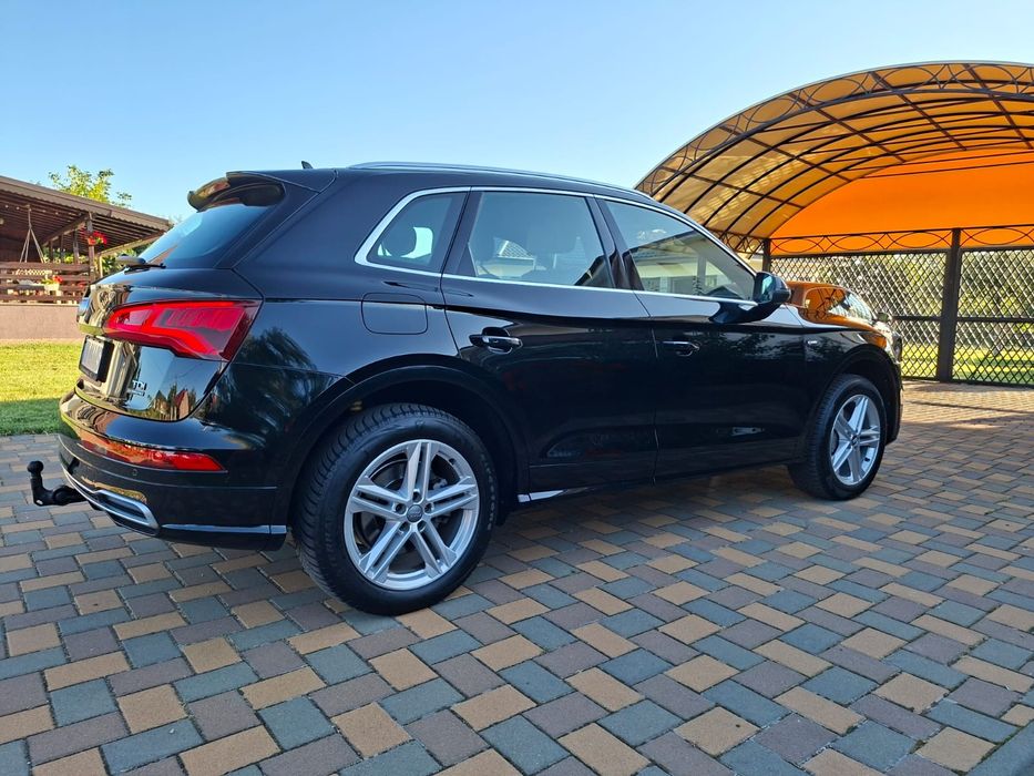 Vând Audi  Q5  Euro 6
