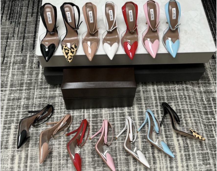 Обувки на ток всякакъв бранд