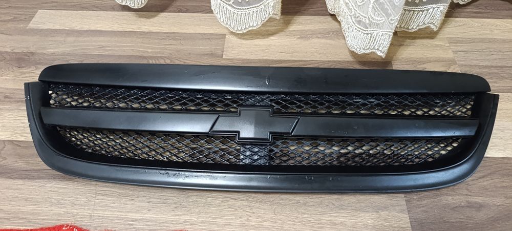 Ласетти облицовка сотилади