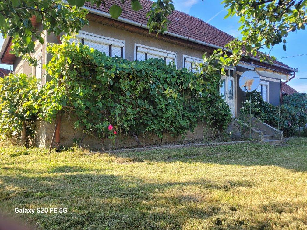 Casa de vanzare  in Carastau
