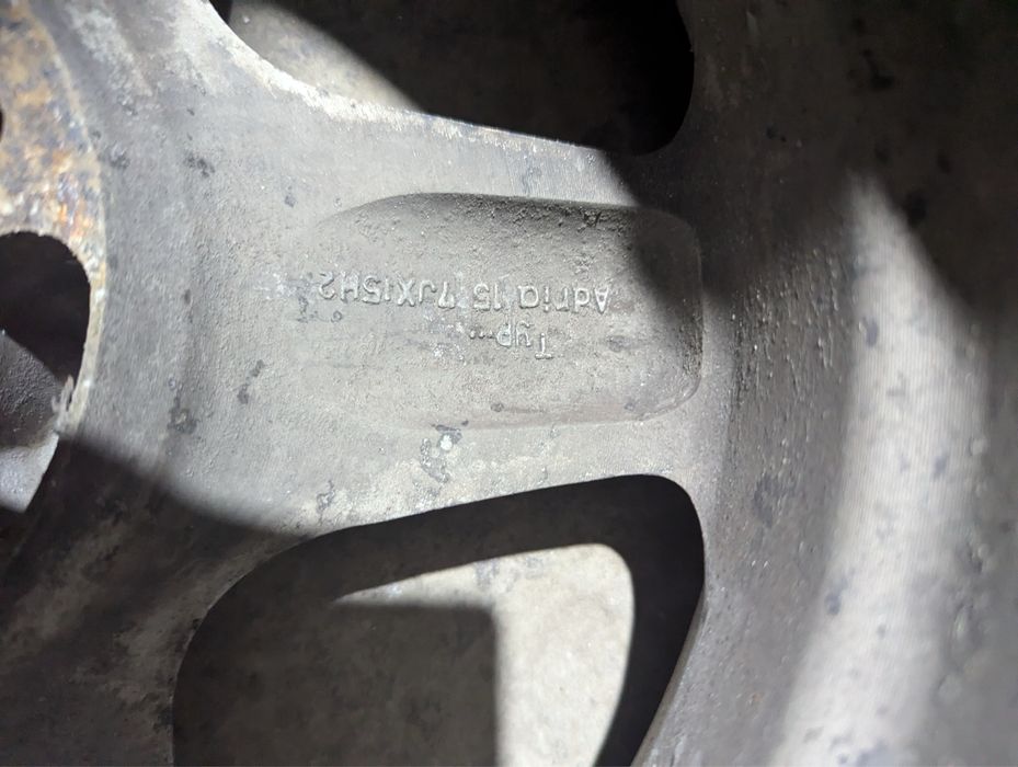 Jante Aliaj R15 4x100