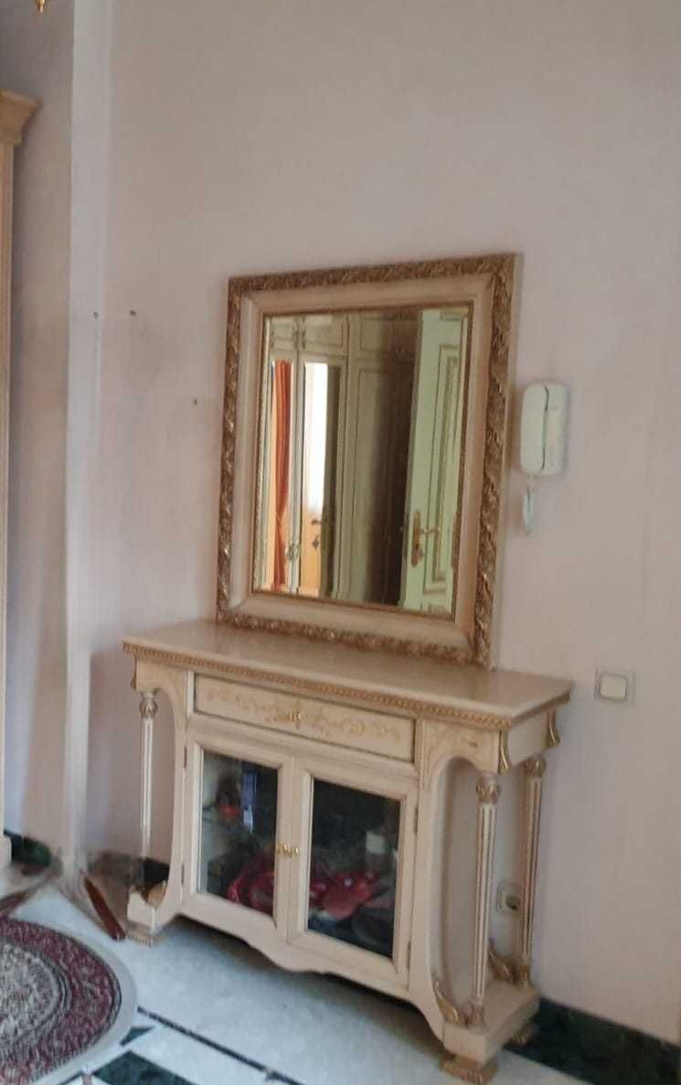 Комод с шикарным зеркалом для прихожей ДЕРЕВО, Испания