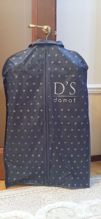 Мужской костюм от D'S Damat