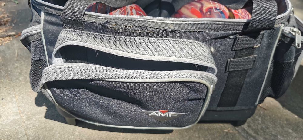 Състезателни топки за боулинг