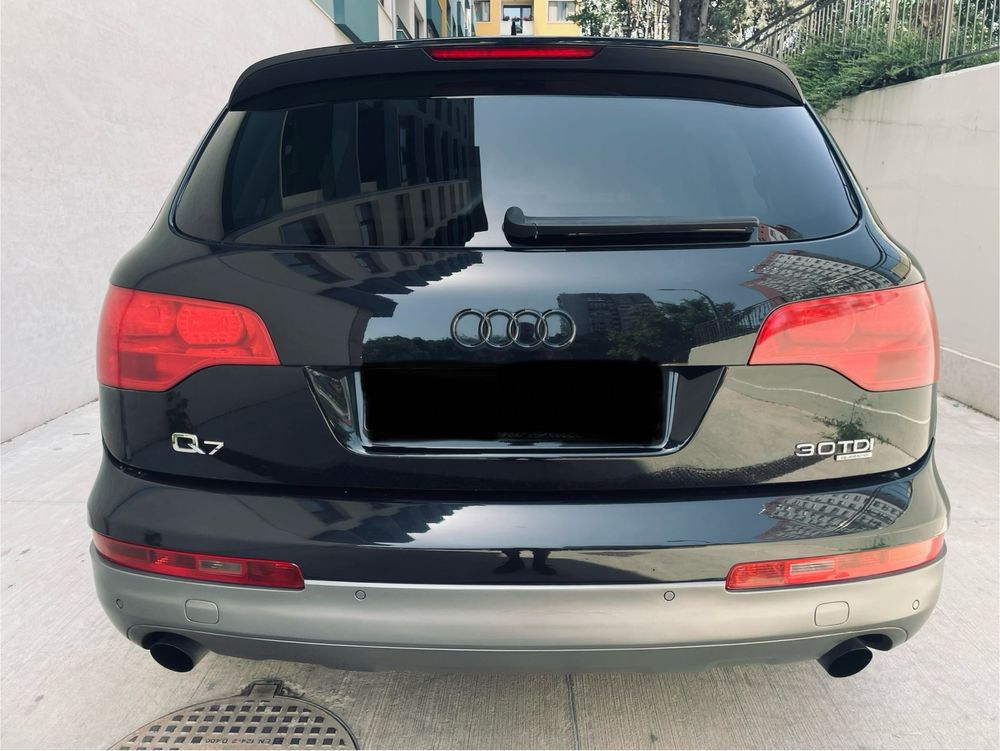 Audi Q7 - 3000 TDI