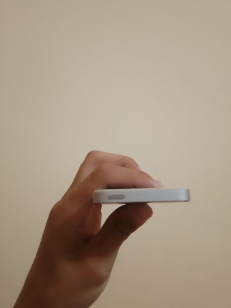 Iphone 5s telefoni