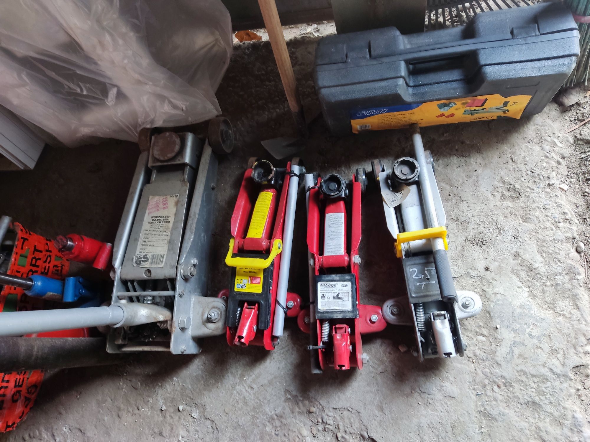 Vind cric crocodil 2,5 t