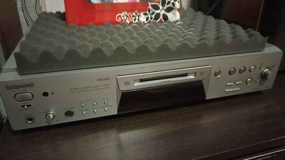 Мини дисковая дека Sony 780