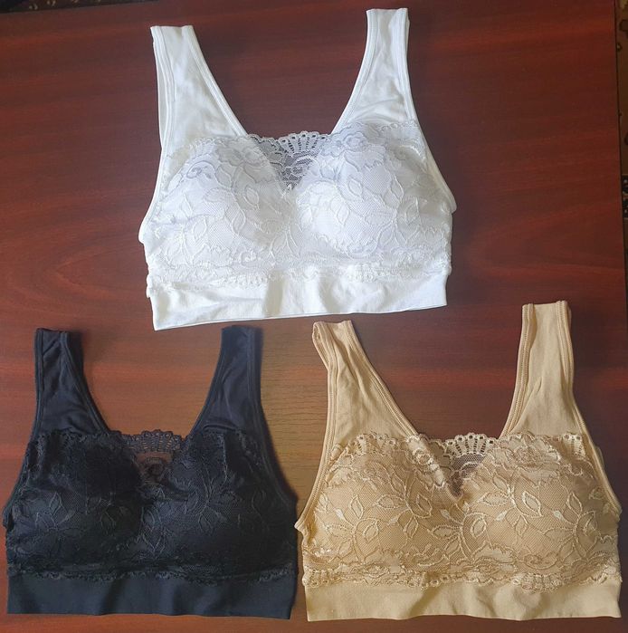 Sutien Milana pachet de 3 sutiene căptușite fără fir din dantelă