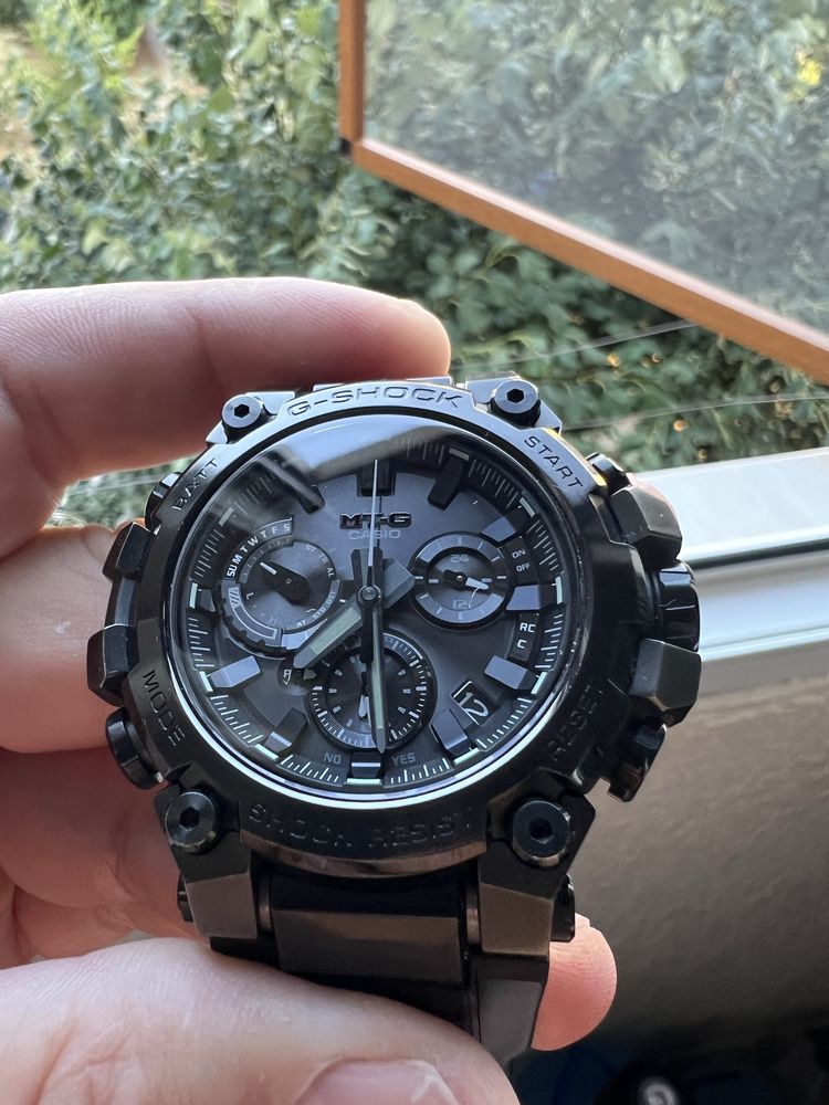 Casio G-Shock MT-G B3000B-1AER