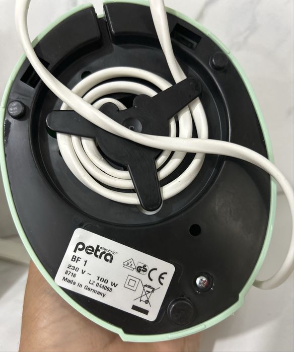 Уред за подгряване на бебешки храни Petra Germany