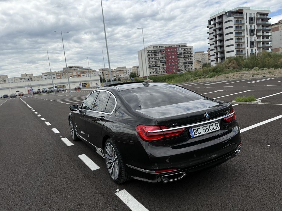 Bmw 730xd g11 luxury line,B&W, trapa, masaj, tablete, Hud