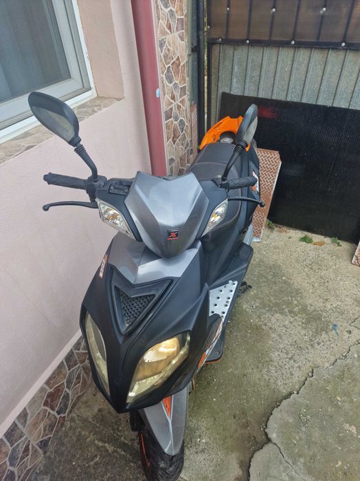 Scuter explorer 49 cm