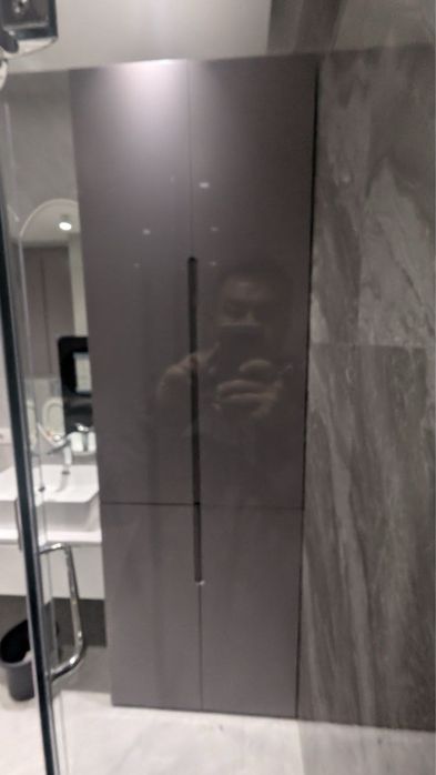 Продается ванный шкаф