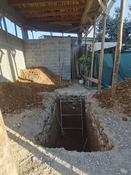 Капаем септик для канализации траншей под кабель