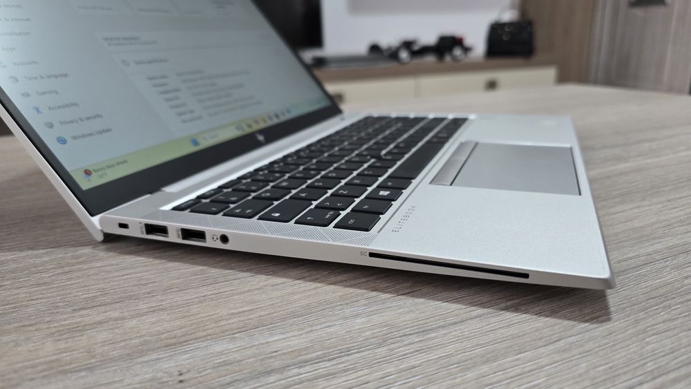 Laptop Hp EliteBook 845G7, ryzen5 Pro 465U, 12Gb, ss 512, 14.1 Fhd