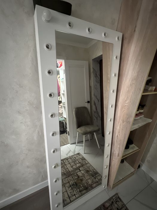 Айна сатылады зеркало