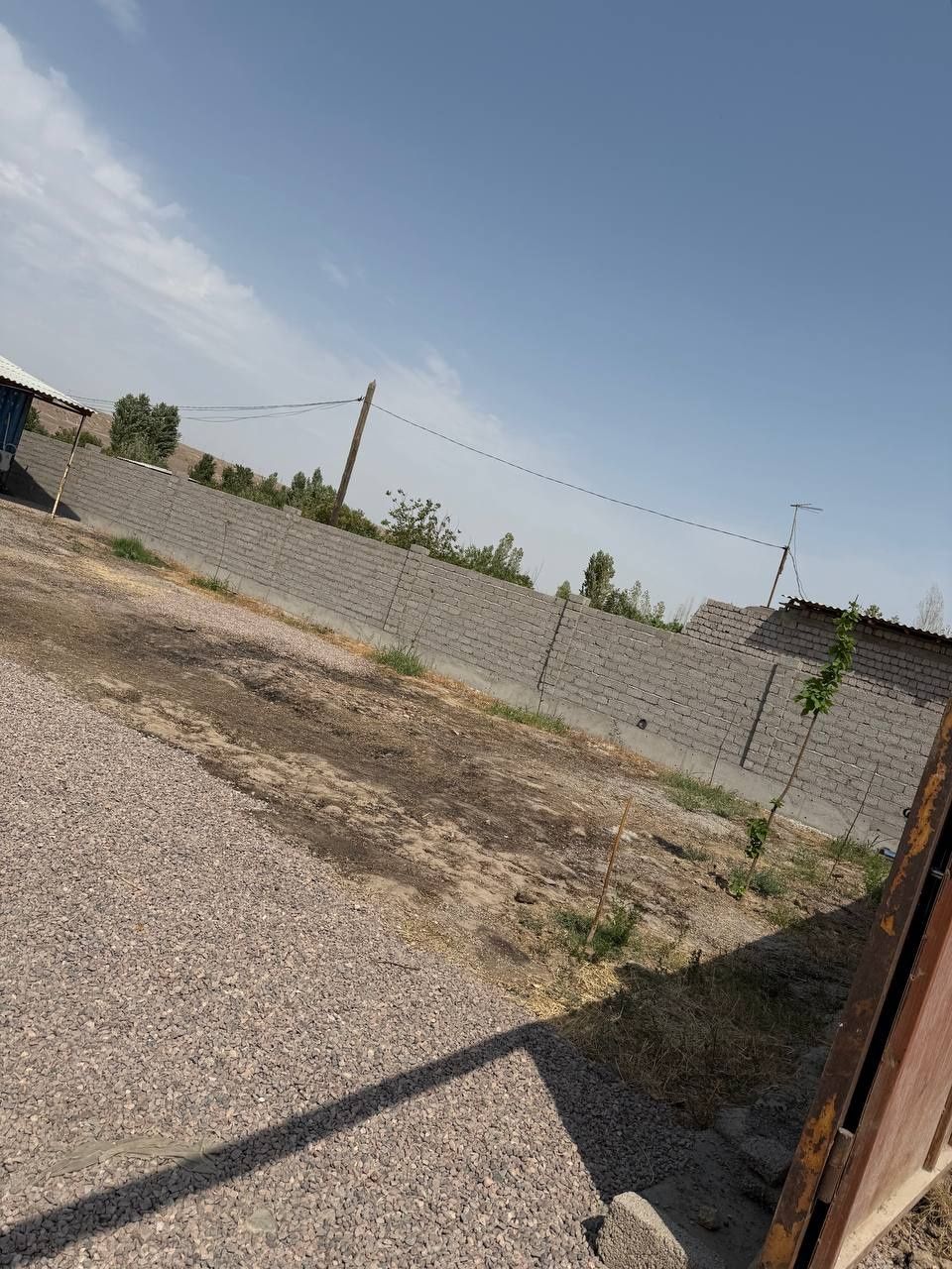 Продается дача  землья соток. 1000$ договорная