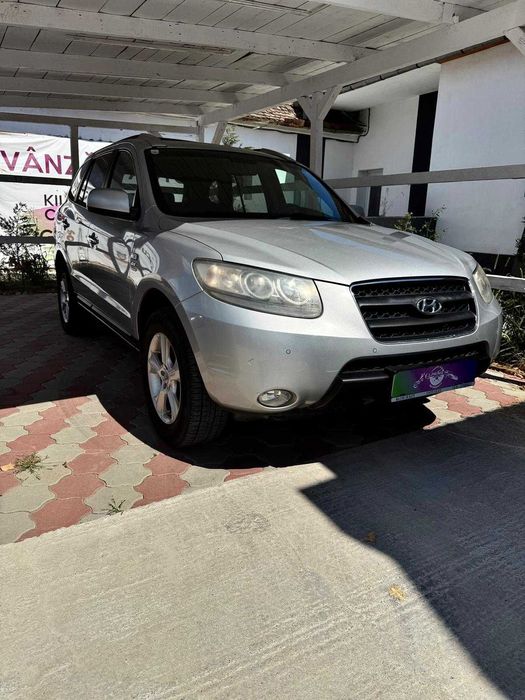 Hyundai Santa Fe Luxury/ Tractiune 4x4 si 2x4 /155 Cai/Piele neagra
