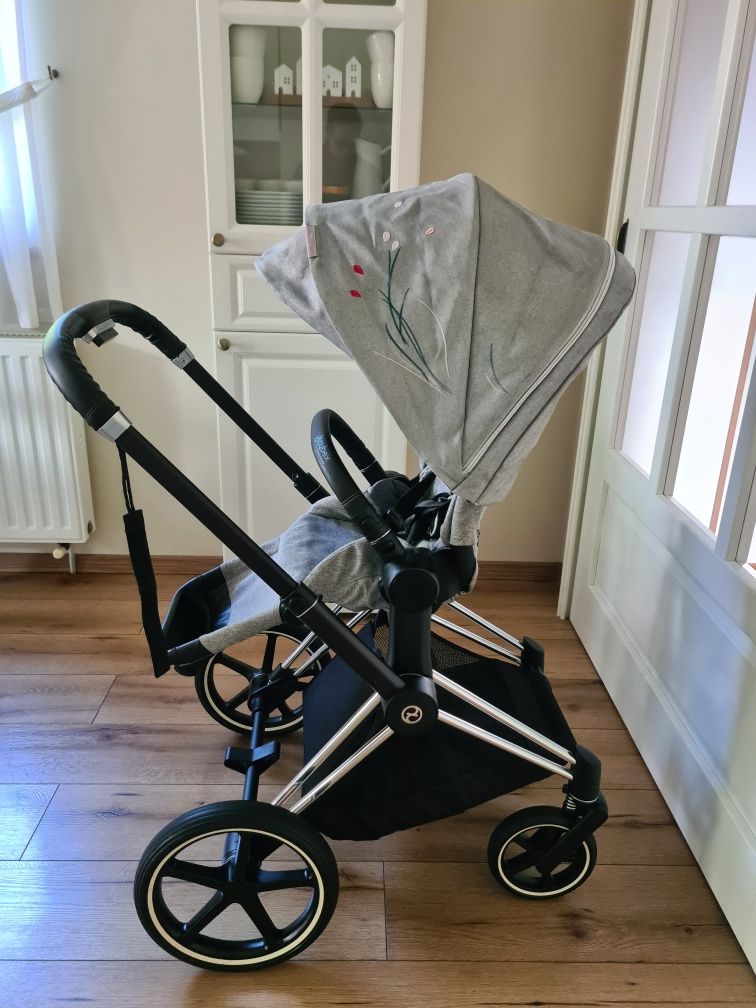 Cybex Priam Platinum Koi cu cadru chrome 3 in 1