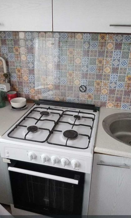 Продам квартиру 1 комонатная ул Бейбытшилик 40 Медакадемия жилье дом