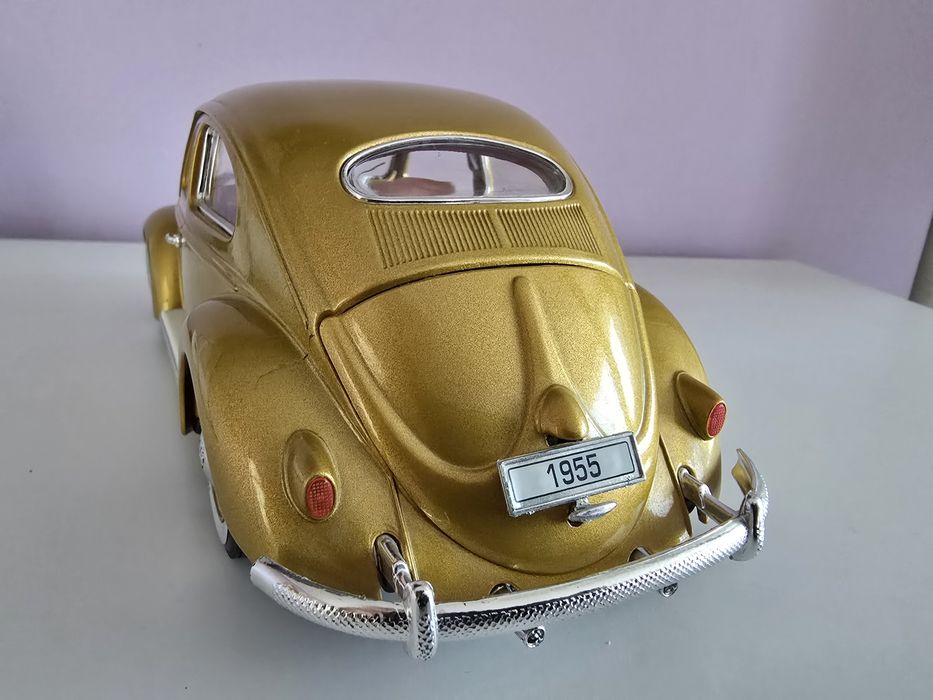 Macheta Volkswagen Beetle Kafer 1/18