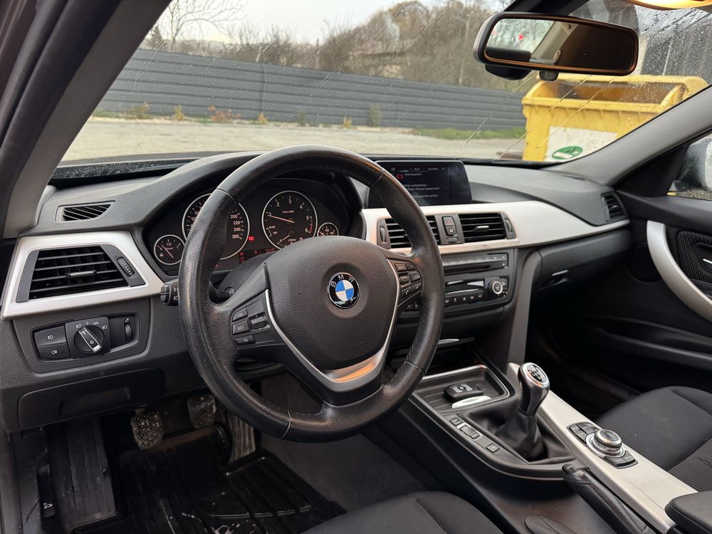 BMW Seria 3 F30 2015