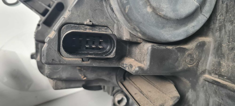 Фарове Passat 7 2012г.