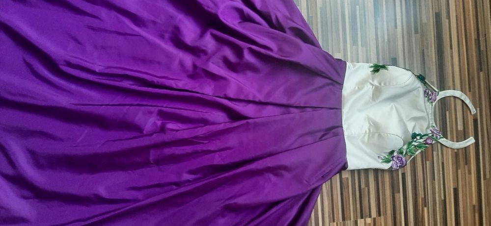 Rochie in două culori