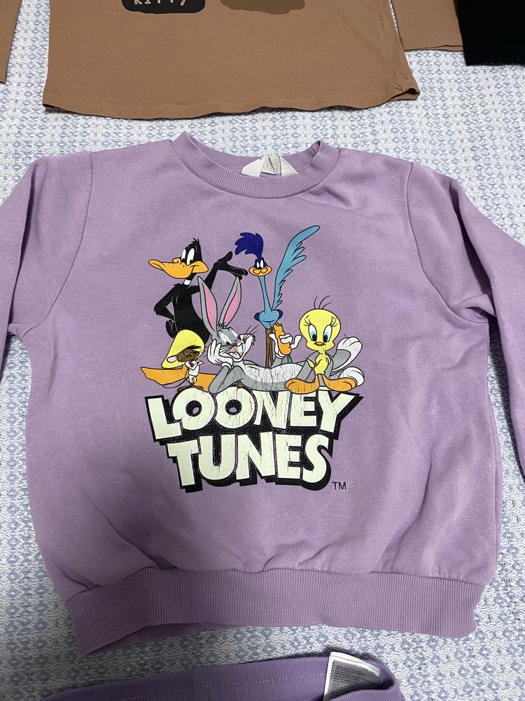 НМ Блузи за момиче, анцуг Looney Tunes, размер 4-6г, 116см