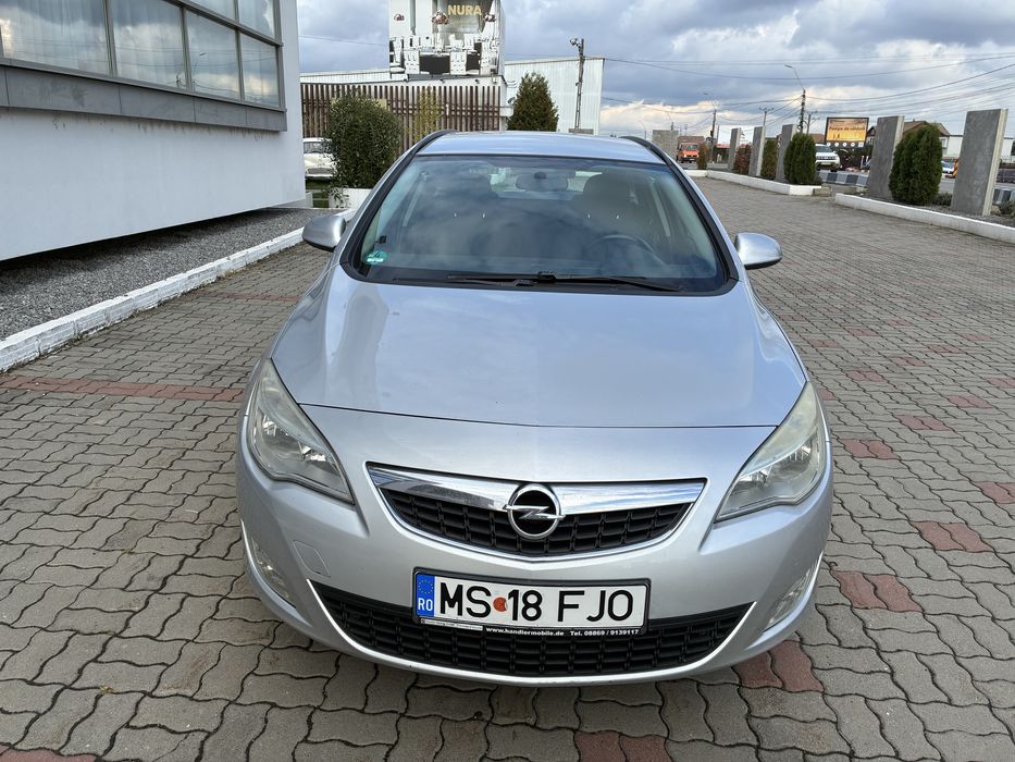 Opel Astra J -12.2010, Euro 5 Sports Tourer 1.7cdti
