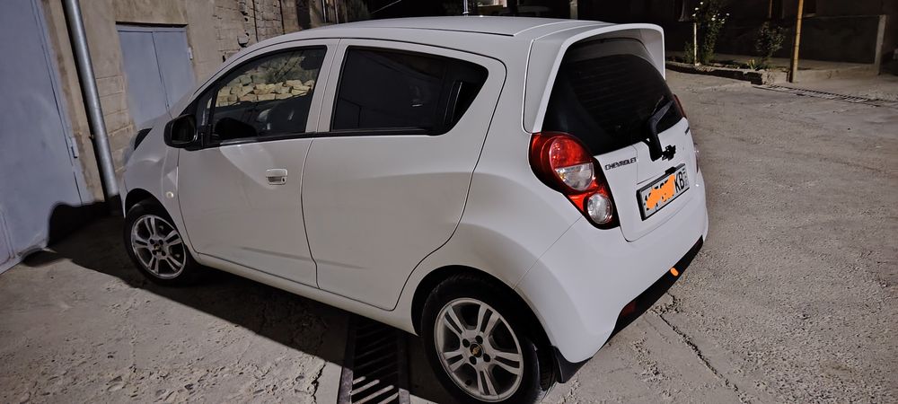 Spark  avtomat gaz bor