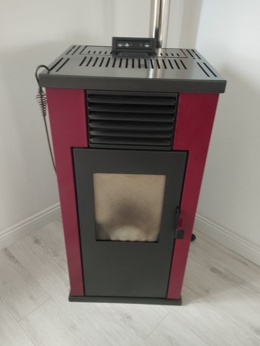 De vânzare șemineu pe peleți an Siret