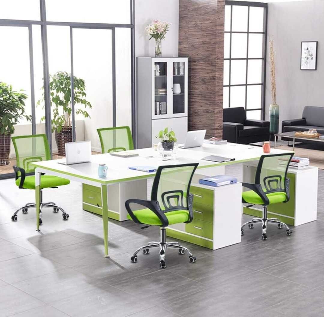 Офис столове в четири цвята