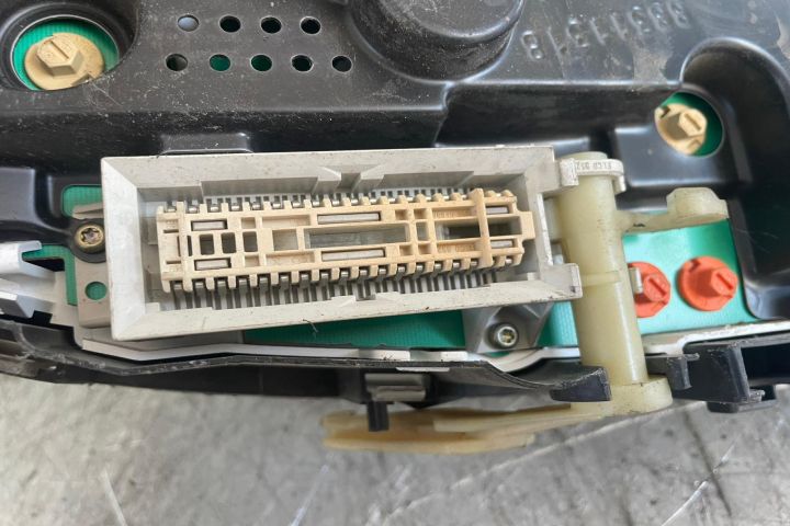 Ceasuri bord 24 451 511 ZS Opel Astra G