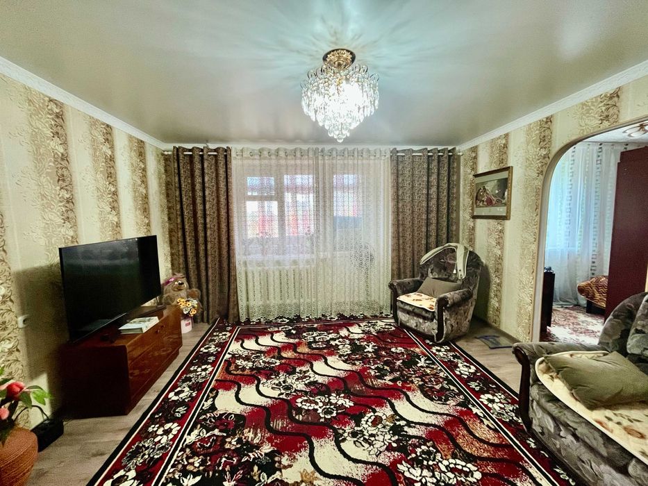 3-комнатная квартира на 6 мкрн возле Талис ][