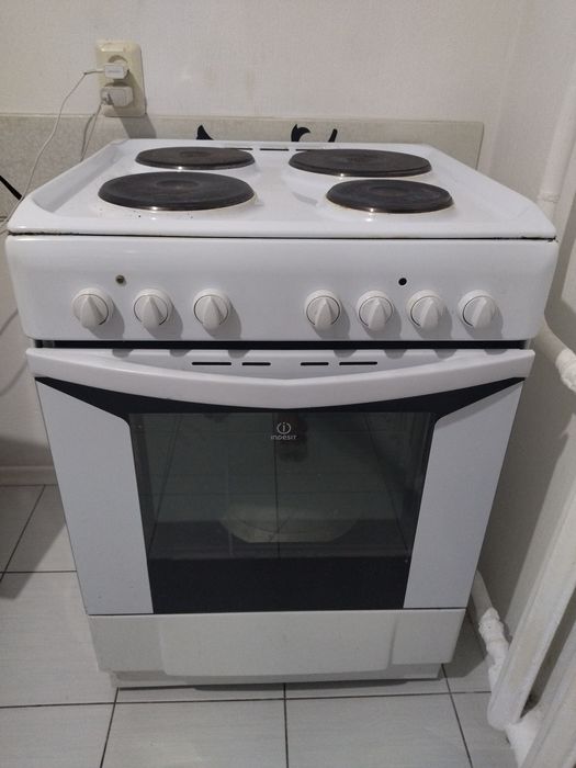 Электроплита б/у