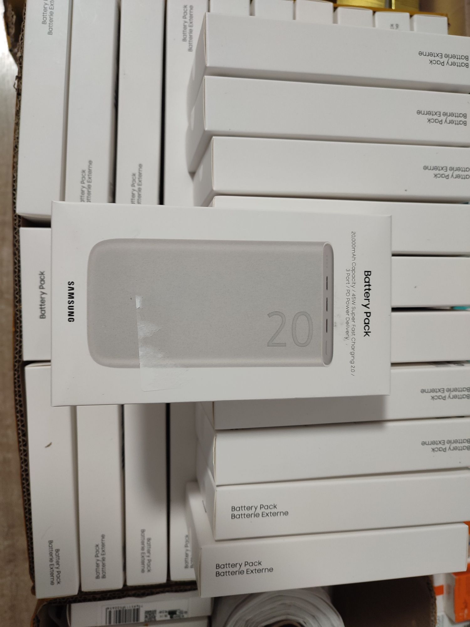 Baterie externa 20000 mah