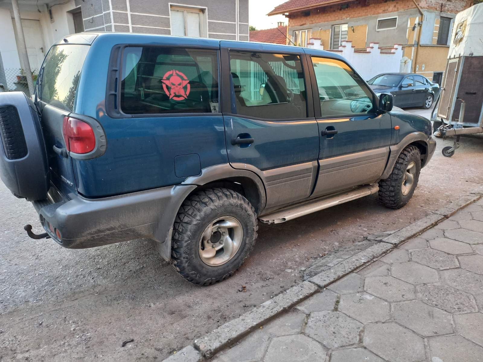 Nissan Terano 2002