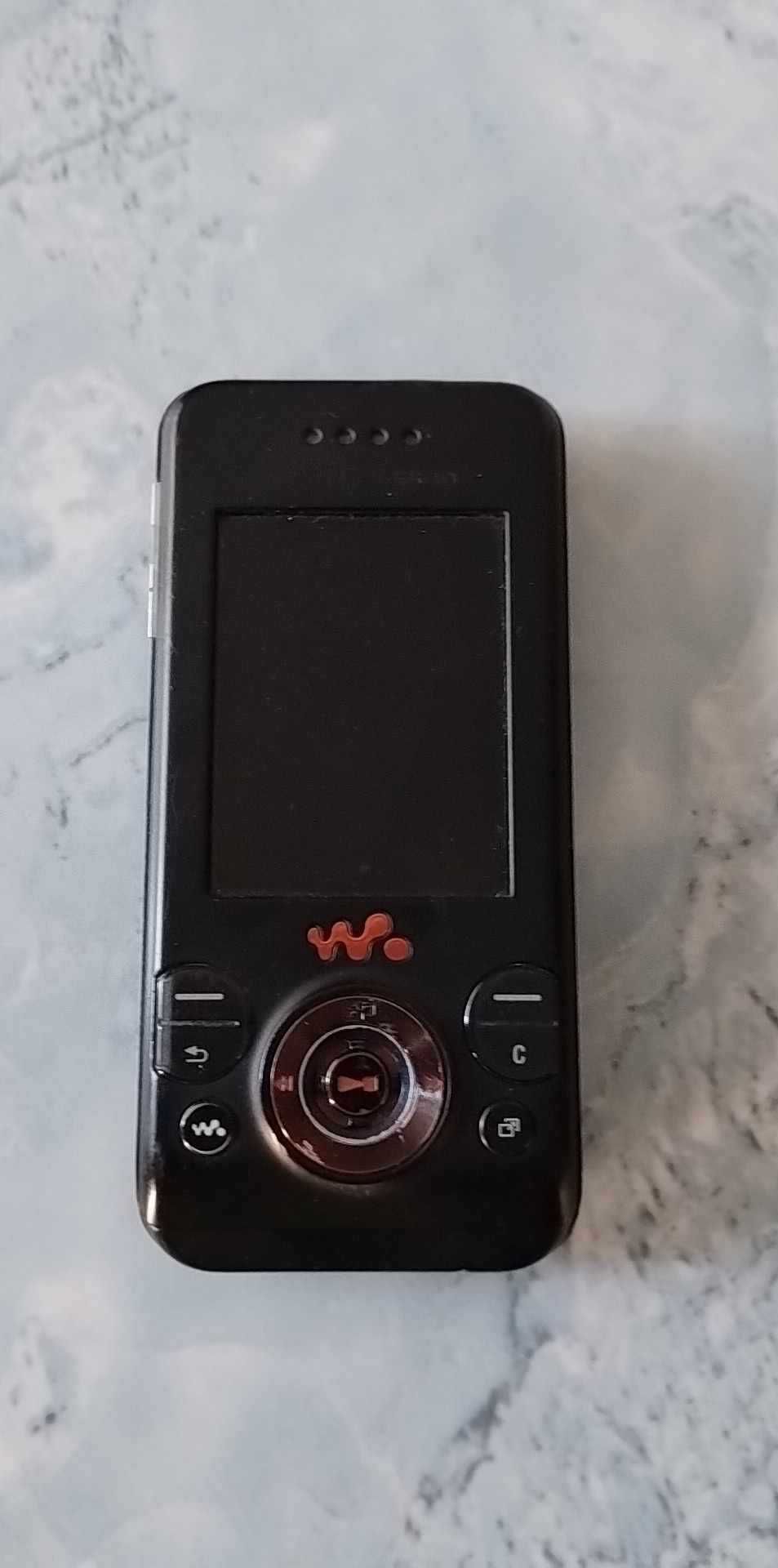 Vand Sony Ericsson Walkman W580 in stare impecabila- ca Nou